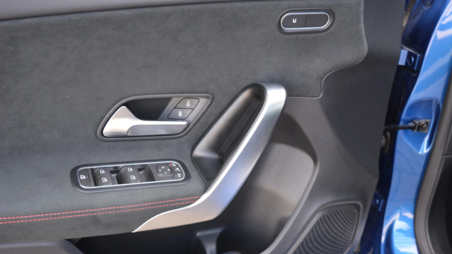 MERCEDES-BENZ A Klasa A 200 7G-DCT
