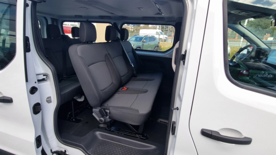 RENAULT Trafic Trafic Kombi 2.0 Blue dCi L2 Equilibre Nowy