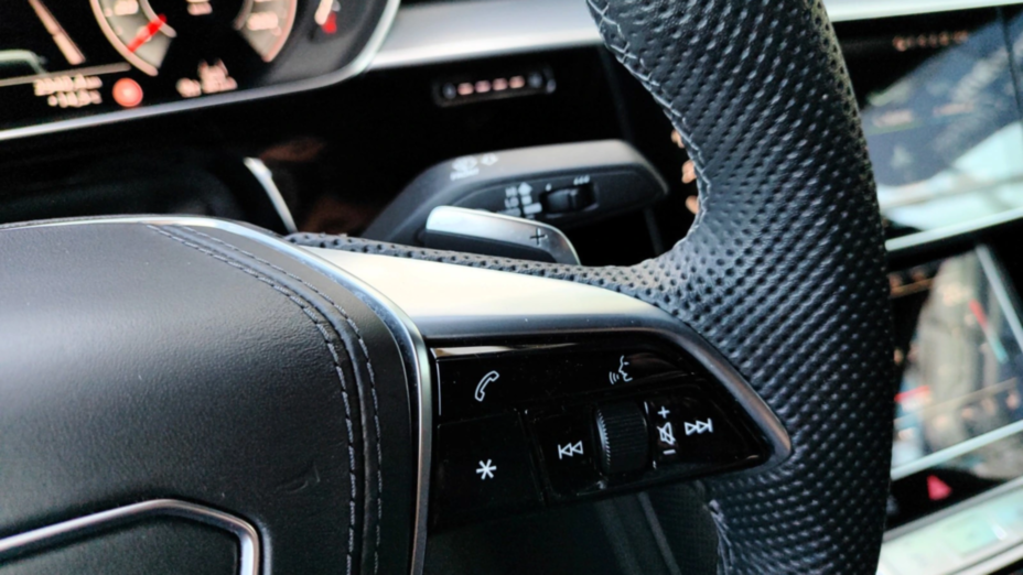 AUDI A8 S8 TFSI mHEV Quattro Tiptr.