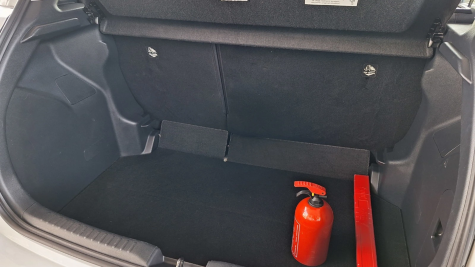 TOYOTA Yaris Yaris 1.5 Comfort