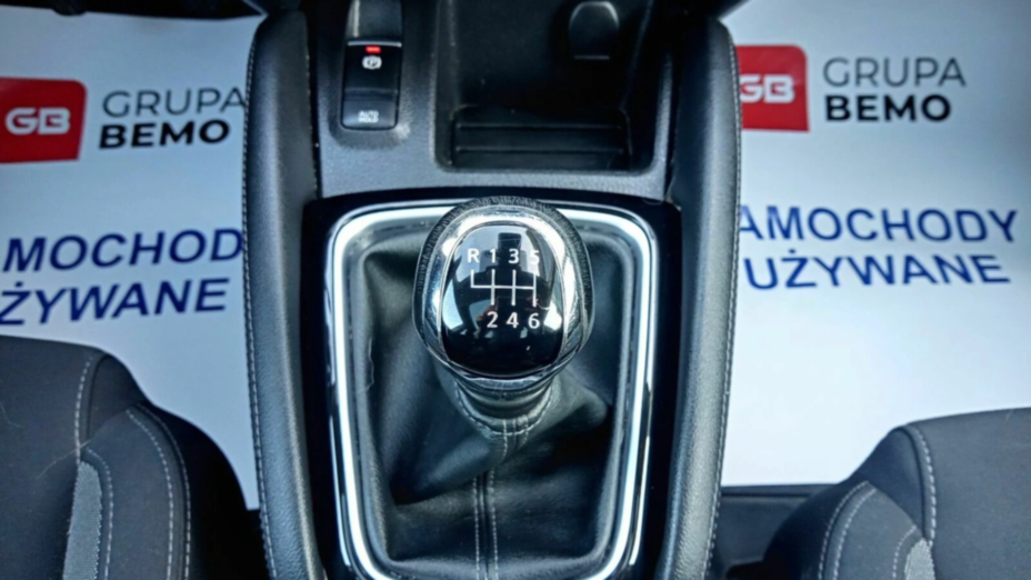 NISSAN Qashqai Qashqai 1.3 DIG-T N-Connecta