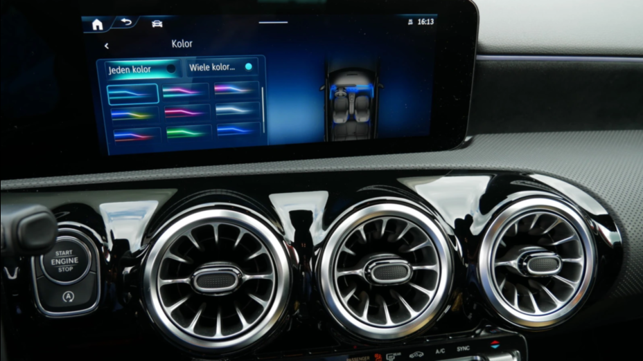 MERCEDES-BENZ A Klasa A 200 AMG Line 7G-DCT