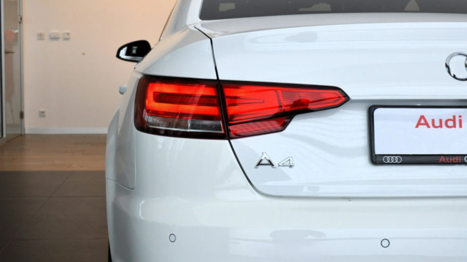 AUDI A4 A4 35 TFSI S tronic