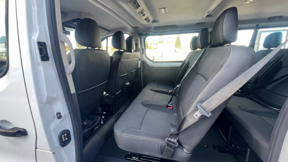 RENAULT Trafic Trafic Kombi 2.0 Blue dCi L2 Equilibre Nowy