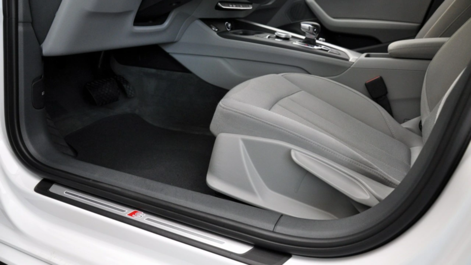 AUDI A4 A4 35 TFSI S tronic