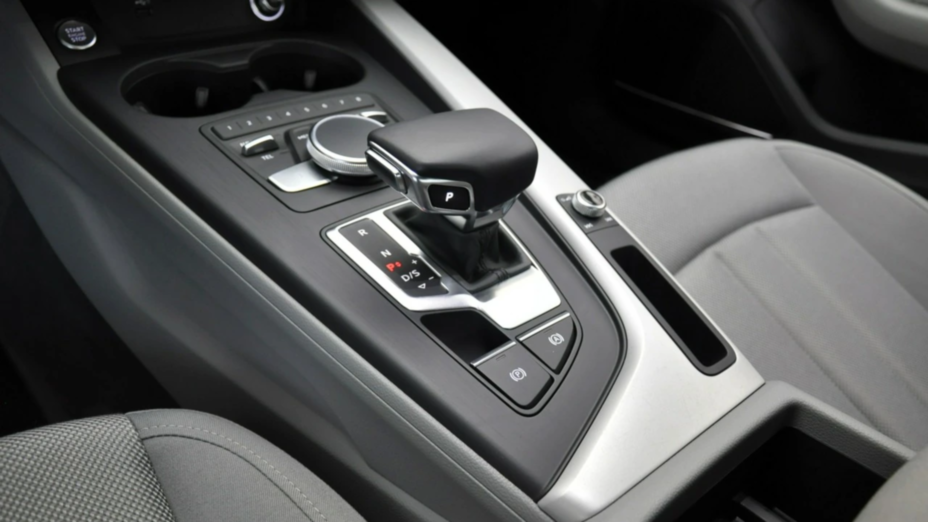 AUDI A4 A4 35 TFSI S tronic