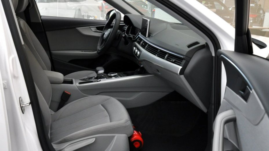 AUDI A4 A4 35 TFSI S tronic