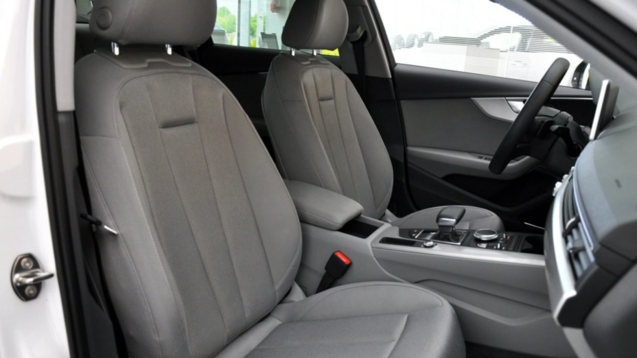 AUDI A4 A4 35 TFSI S tronic