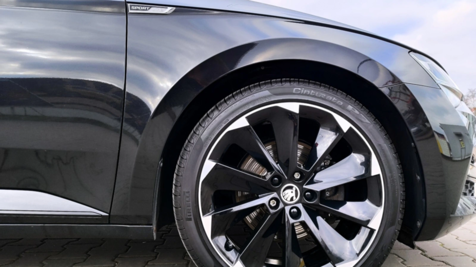 SKODA Superb Superb 2.0 TDI SCR 4x4 Sportline DSG