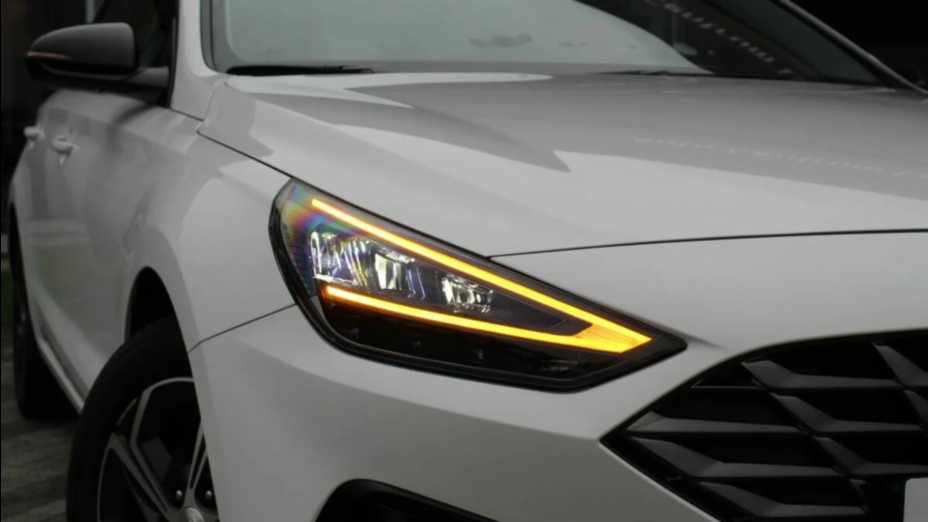 HYUNDAI i30 i30 1.0 T-GDI Smart