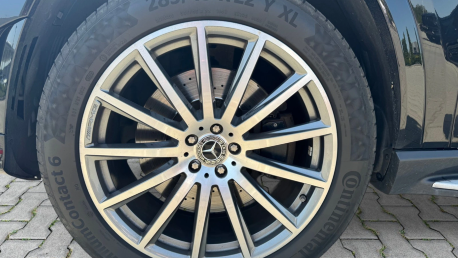 MERCEDES-BENZ GL GLS 400 d 4-Matic