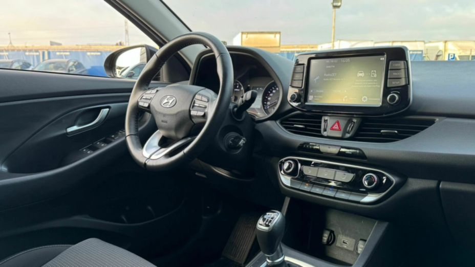 HYUNDAI i30 i30 1.0 T-GDI Modern