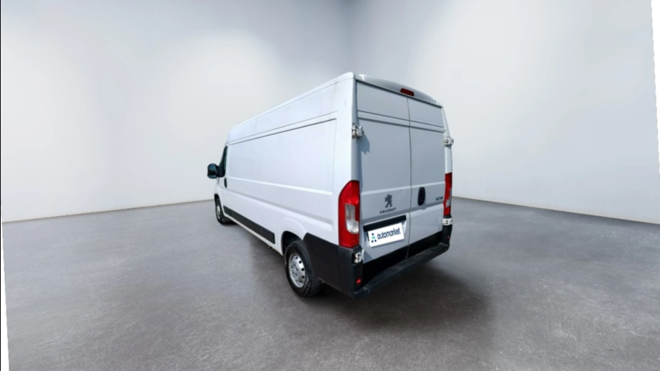 PEUGEOT Boxer Boxer 335 BlueHDi L3H2