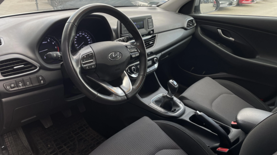 HYUNDAI i30 i30 1.5 DPI Classic +