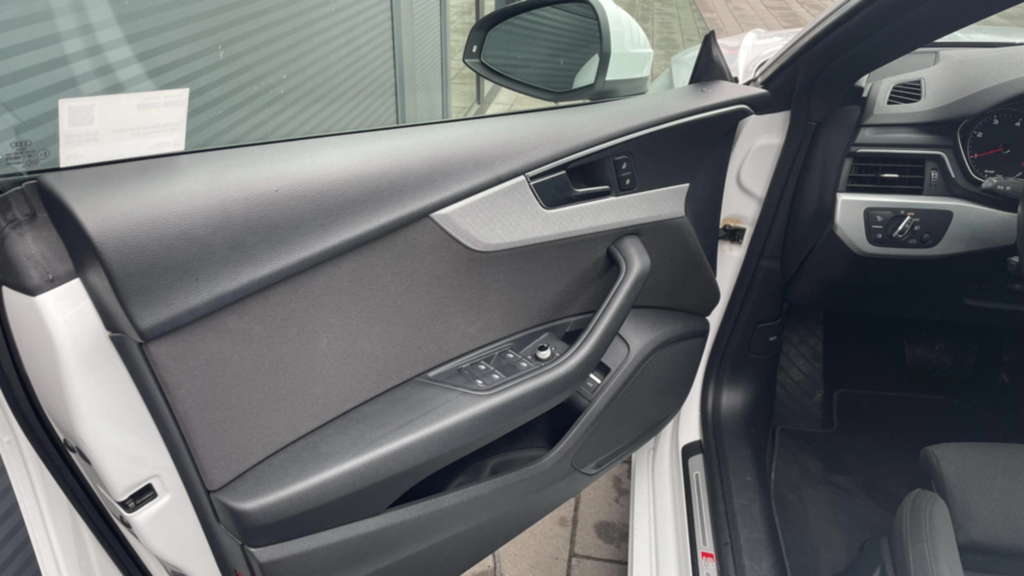 AUDI A5 A5 40 TDI mHEV S Line S tronic
