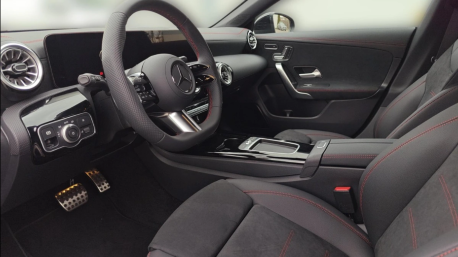 MERCEDES-BENZ CLA CLA 200 AMG Line 7G-DCT Nowy