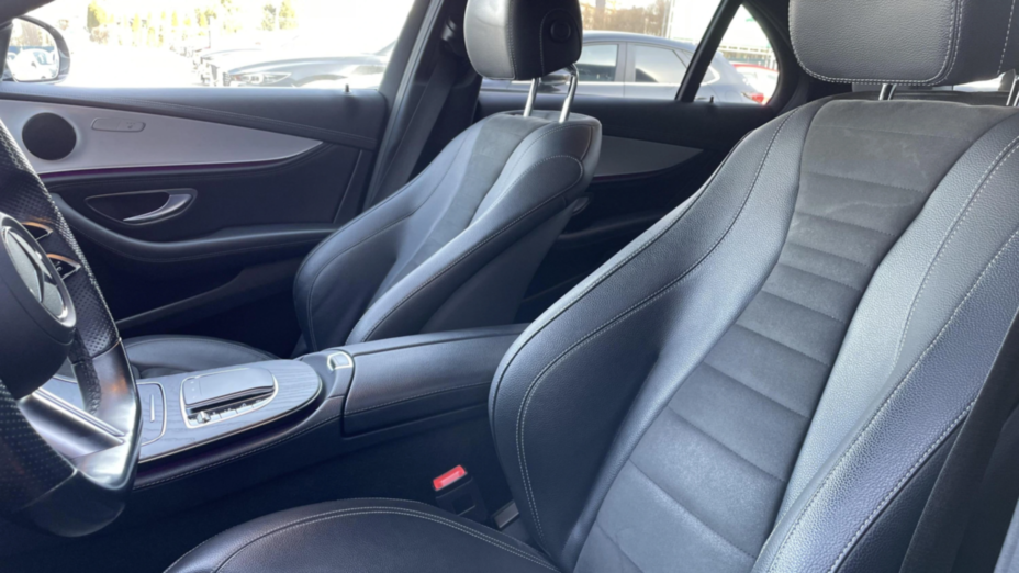 MERCEDES-BENZ E Klasa E 220 d 4-Matic AMG