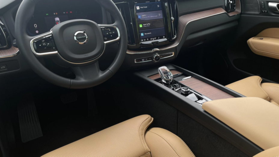 VOLVO XC60 XC60 B4 D AWD Ultimate Dark aut