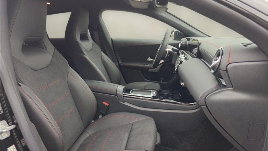 MERCEDES-BENZ CLA CLA 200 AMG Line 7G-DCT Nowy