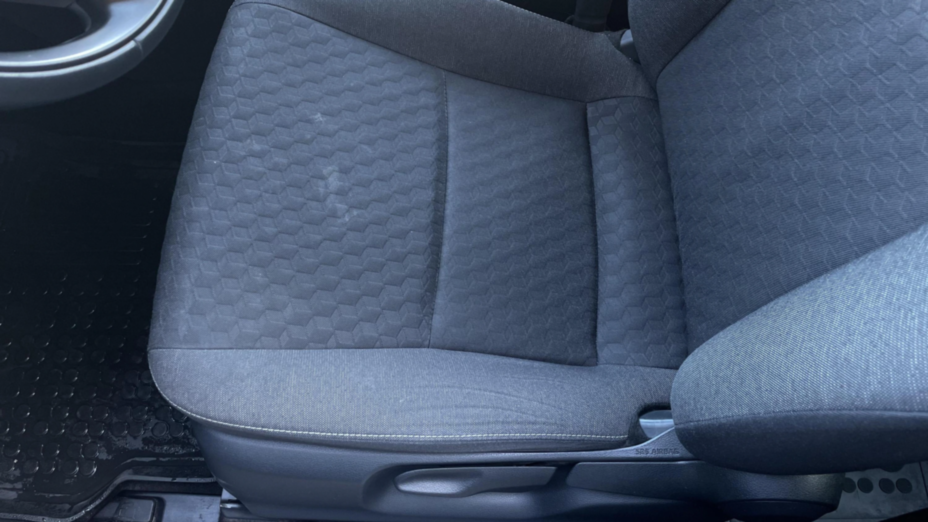 TOYOTA Yaris Yaris 1.5 Comfort