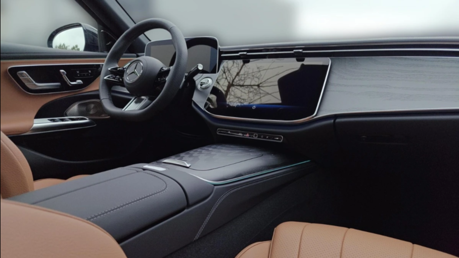 MERCEDES-BENZ E Klasa E 220 d mHEV 4-Matic AMG 9G-Tronic Nowy