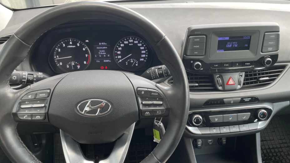 HYUNDAI i30 i30 1.5 DPI Classic +