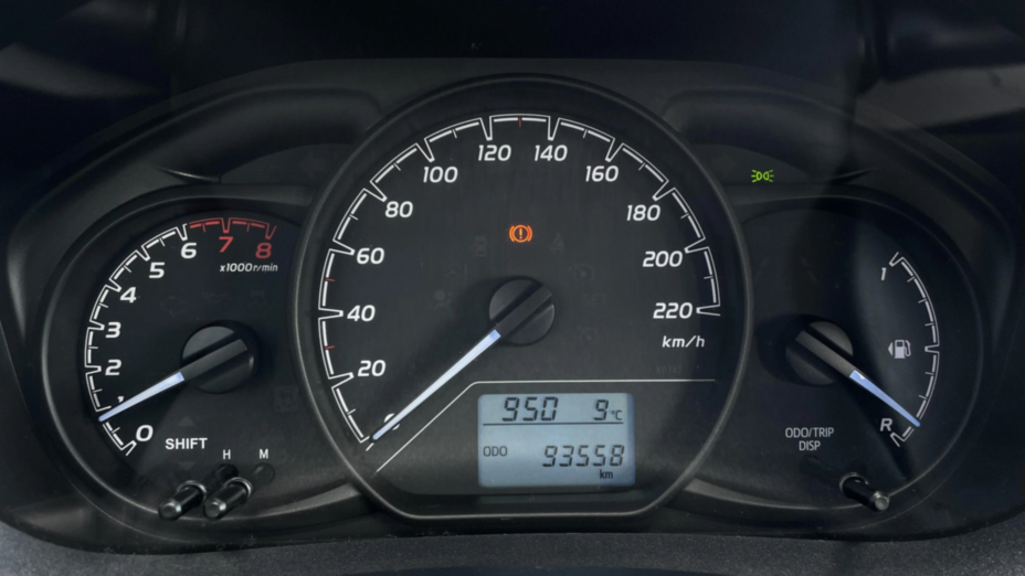 TOYOTA Yaris Yaris 1.0 Active