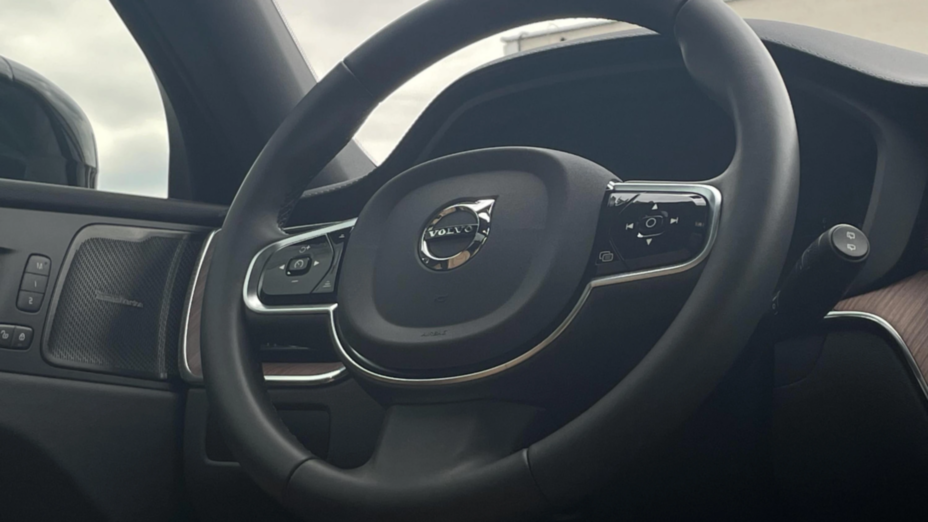 VOLVO XC60 XC60 B4 D AWD Ultimate Dark aut