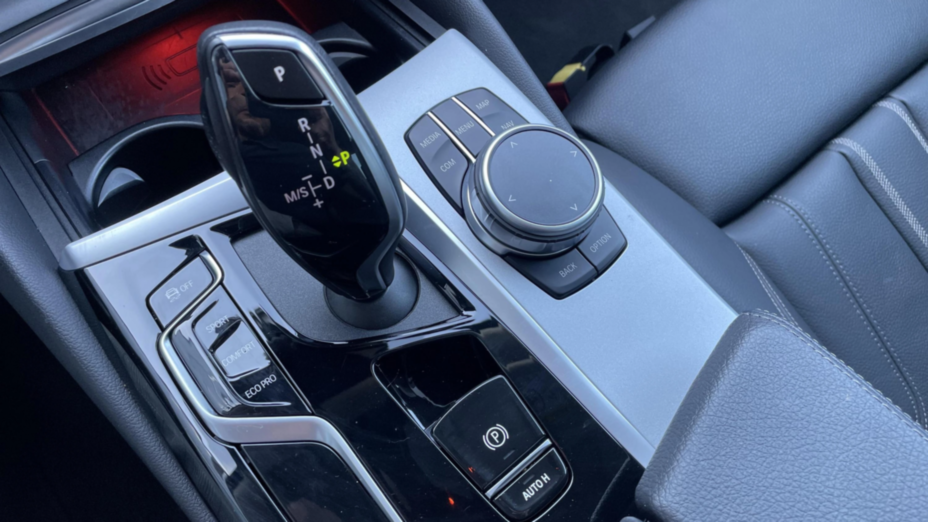 BMW Seria 5 520d mHEV aut