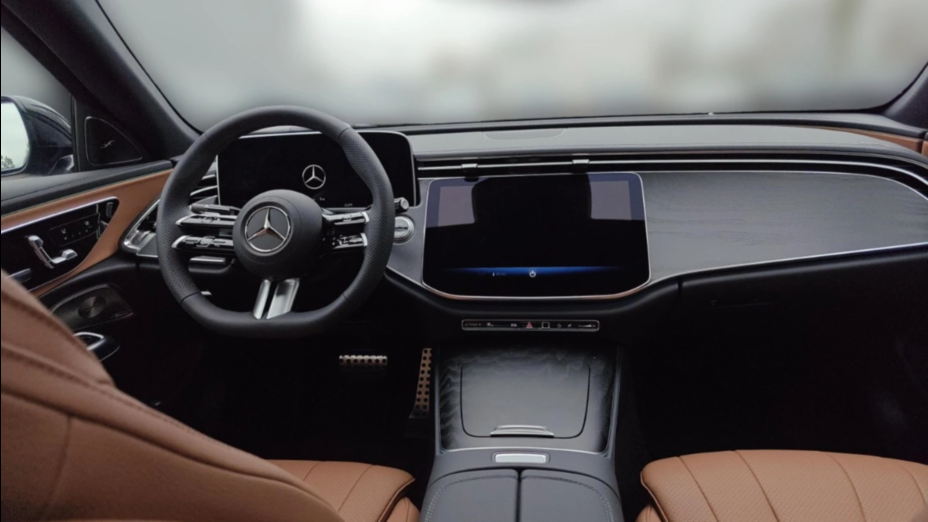 MERCEDES-BENZ E Klasa E 220 d mHEV 4-Matic AMG 9G-Tronic Nowy