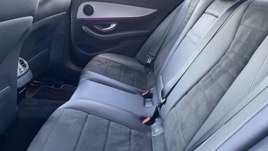 MERCEDES-BENZ E Klasa E 220 d 4-Matic AMG