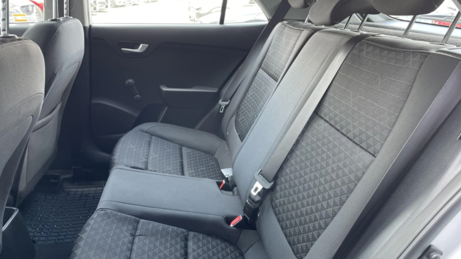 KIA Rio Rio 1.2 M
