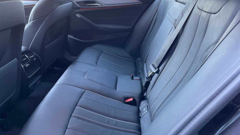 BMW Seria 5 520d mHEV aut