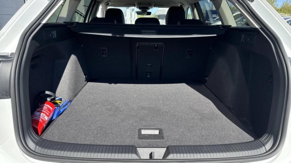 VOLKSWAGEN Golf Golf VIII 1.5 TSI Life