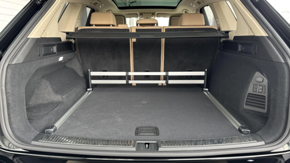 VOLKSWAGEN Touareg Touareg 3.0 V6 TDI SCR 4Mot. Elegance
