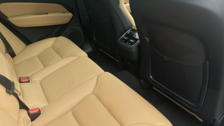 VOLVO XC60 XC60 B4 D AWD Ultimate Dark aut