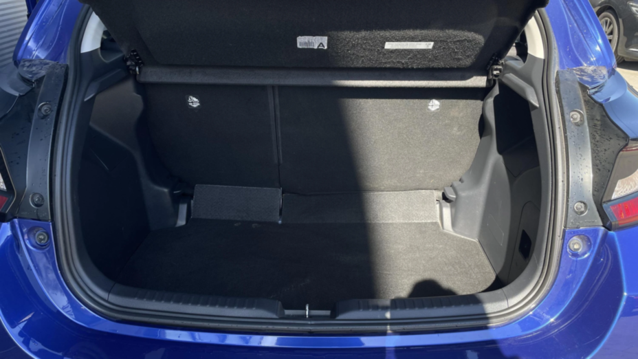 TOYOTA Yaris Yaris 1.5 Comfort