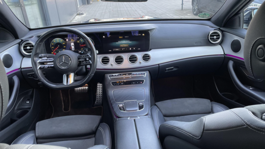 MERCEDES-BENZ E Klasa E 220 d 4-Matic AMG