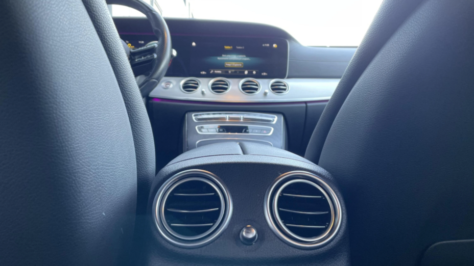 MERCEDES-BENZ E Klasa E 220 d 4-Matic AMG