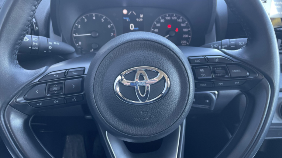 TOYOTA Yaris Yaris 1.5 Comfort