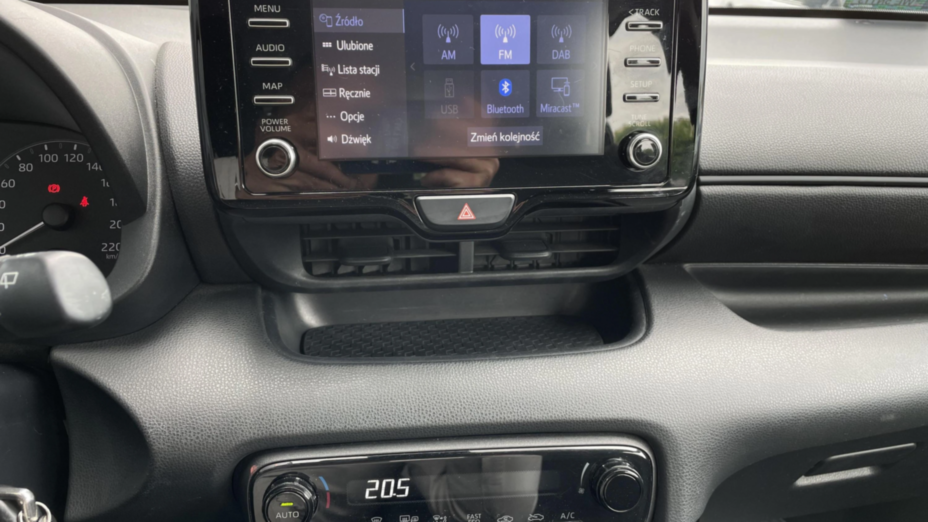 TOYOTA Yaris Yaris Hybrid 1.5 Active