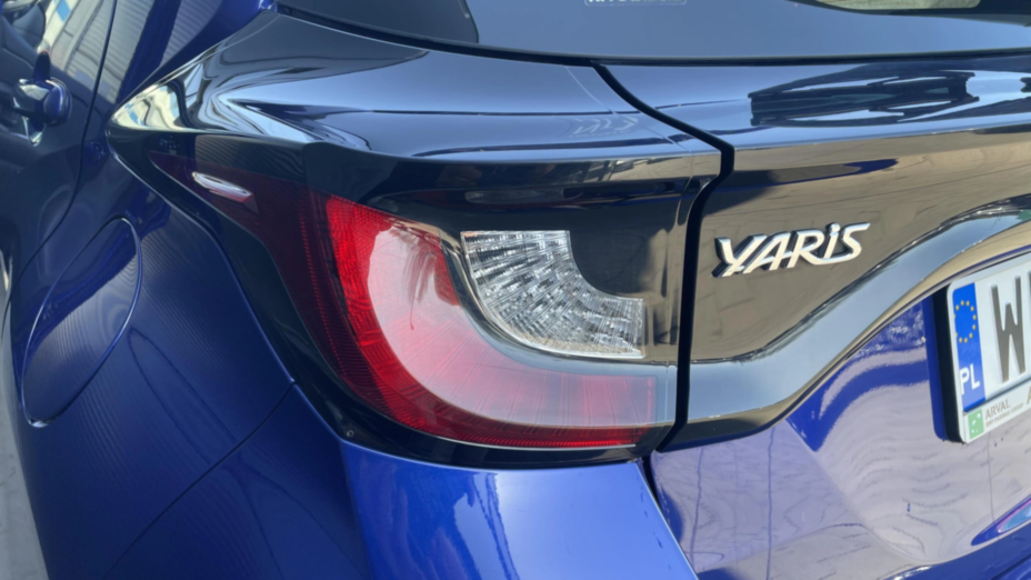 TOYOTA Yaris Yaris 1.5 Comfort