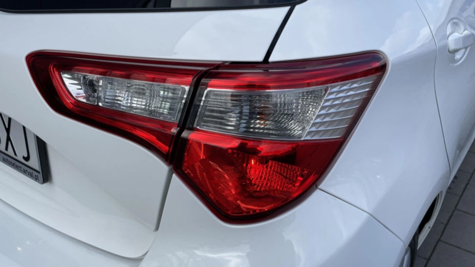 TOYOTA Yaris Yaris 1.0 Active