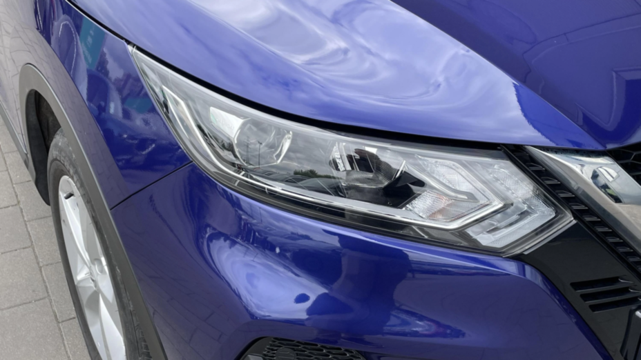 NISSAN Qashqai Qashqai 1.3 DIG-T Acenta