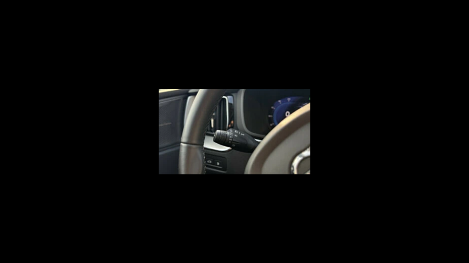 VOLVO XC60 XC60 T6 Plug-In Hybrid AWD Plus Dark aut