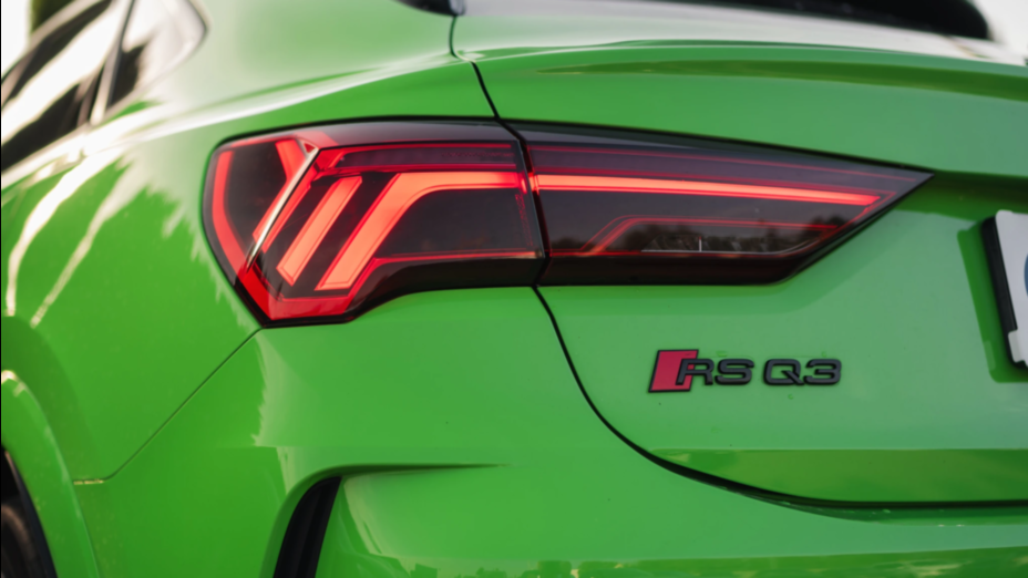 AUDI Q3 Q3 RS S tronic