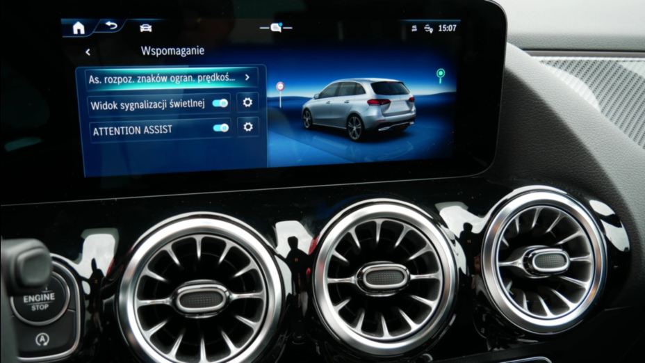 MERCEDES-BENZ B Klasa B 220 4-Matic mHEV AMG Line 8G-DCT