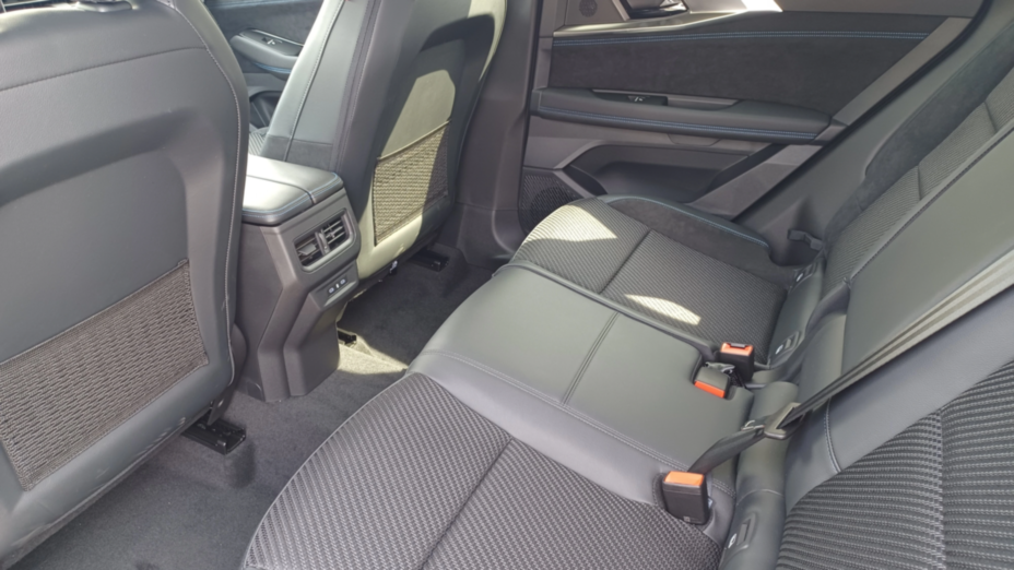 RENAULT Austral Austral 1.3 TCe mHEV Iconic esprit Alpine aut Nowy