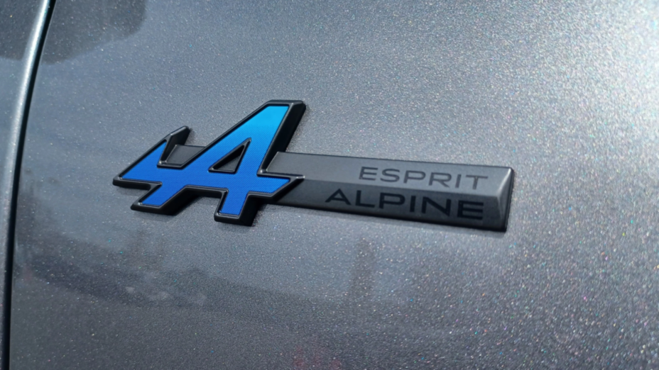 RENAULT Austral Austral 1.3 TCe mHEV Iconic esprit Alpine aut Nowy