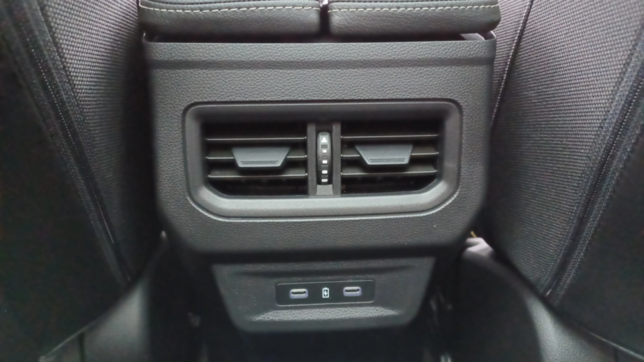 RENAULT Austral Austral 1.3 TCe mHEV Iconic aut Nowy